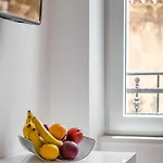 Luxury Paula - In The Old Town Guest house