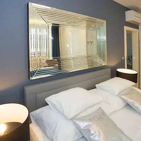 Guest house Luxury Paula - In The Old Town