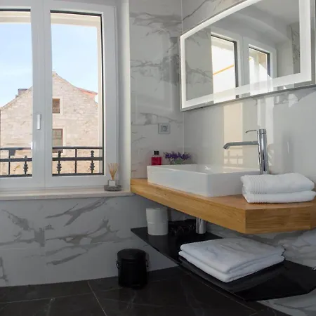 招待所 Luxury Paula 斯普利特