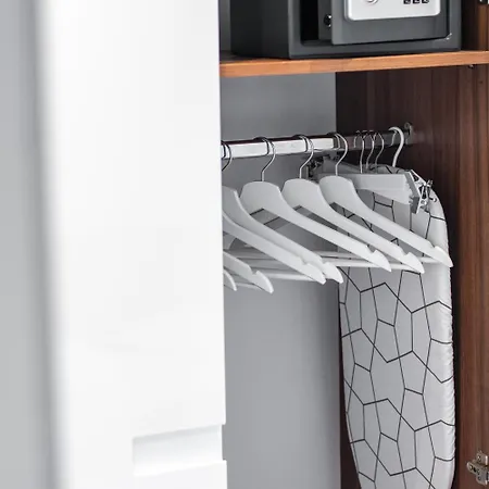 Luxury Paula スプリト