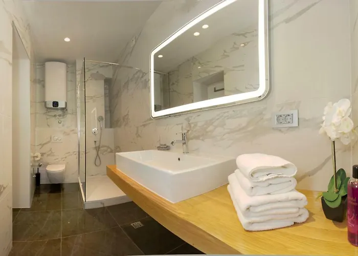 Luxury Paula Gasthof 4*