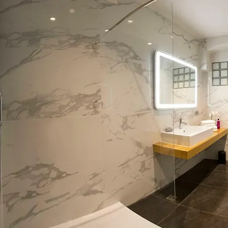 Luxury Paula Guest house 4*