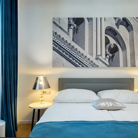 Luxury Paula Guest house
