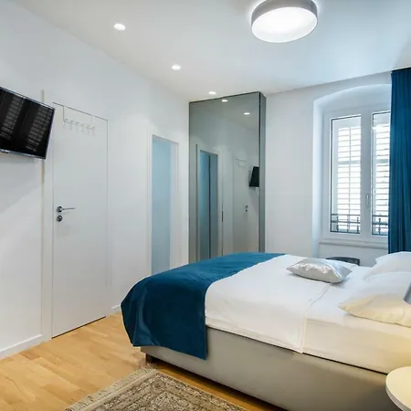 Luxury Paula 4* Split